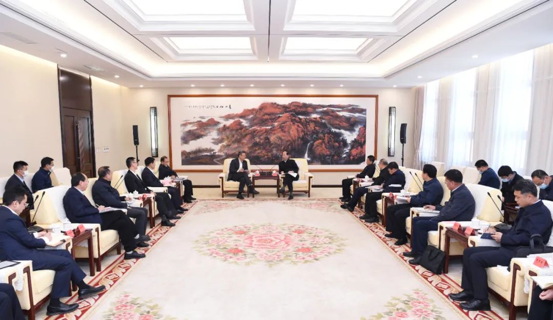 錢智民、江毅拜會(huì)內(nèi)蒙古自治區(qū)黨委書記、人大常委會(huì)主任石泰峰