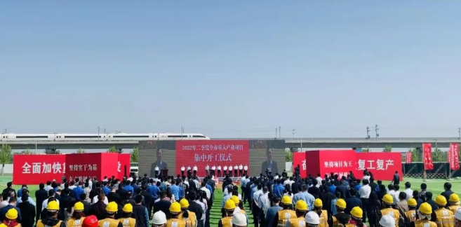 東方日升、晶科、阿特斯同時(shí)擴(kuò)產(chǎn)！
