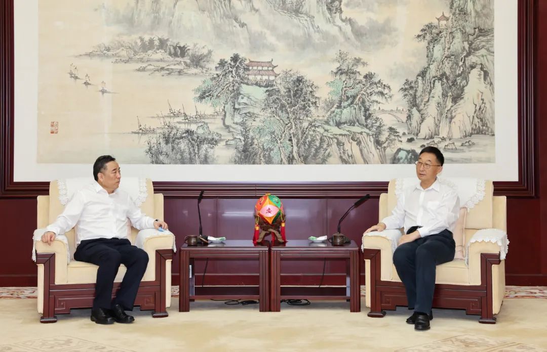 宋海良拜會(huì)廣西壯族自治區(qū)黨委書記劉寧、自治區(qū)主席藍(lán)天立