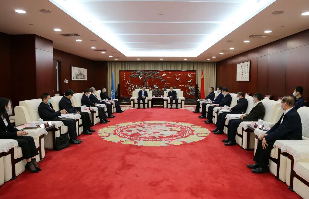 中國(guó)華電董事長(zhǎng)江毅、總經(jīng)理葉向東會(huì)見(jiàn)中國(guó)大唐董事長(zhǎng)鄒磊、總經(jīng)理劉明勝