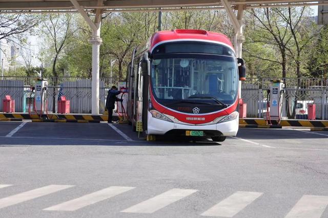 北京清潔能源、新能源公交車占比已超九成