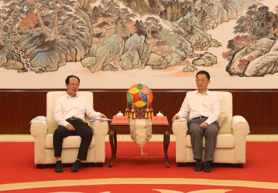 中國電建黨委書記、董事長丁焰章拜會(huì)廣西壯族自治區(qū)黨委書記劉寧、自治區(qū)主席藍(lán)天立