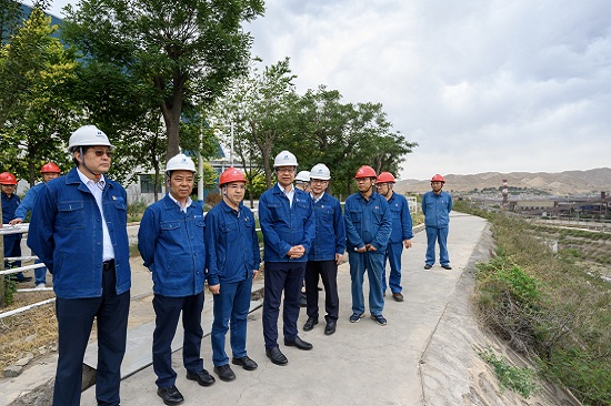 華能集團(tuán)總經(jīng)理、黨組副書記鄧建玲到蘭州熱電公司調(diào)研