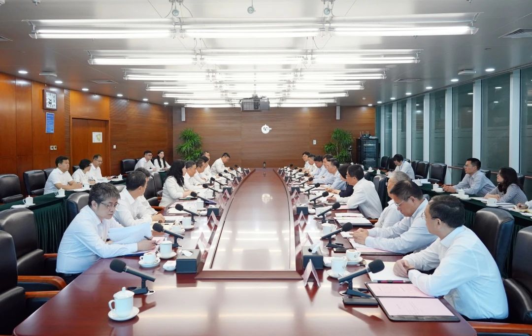 中國能建黨委書記、董事長宋海良與中國海油黨組書記、董事長汪東進會談