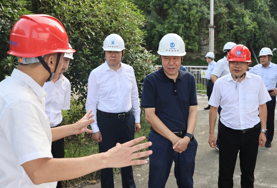 雷鳴山深入大沫、溪洛渡和向家壩水電站開展安全生產(chǎn)專題調(diào)研