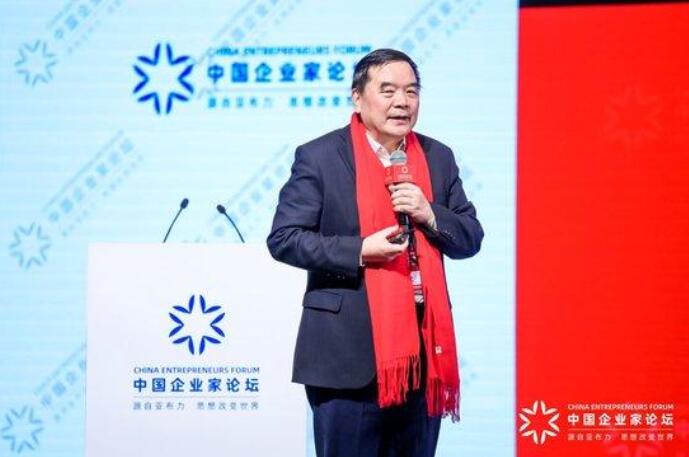 長包信：本輪能源革命已經(jīng)不是資源屬性的革命，而是制造屬性的革命