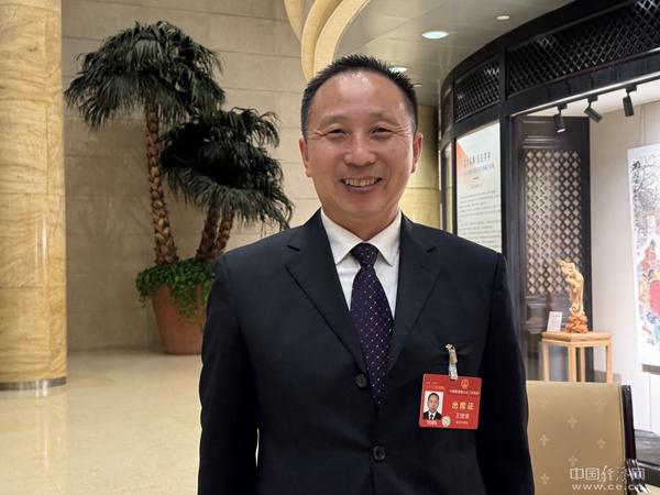 王建清代表：打通全產(chǎn)業(yè)鏈條，提升氫能源產(chǎn)品競(jìng)爭(zhēng)力