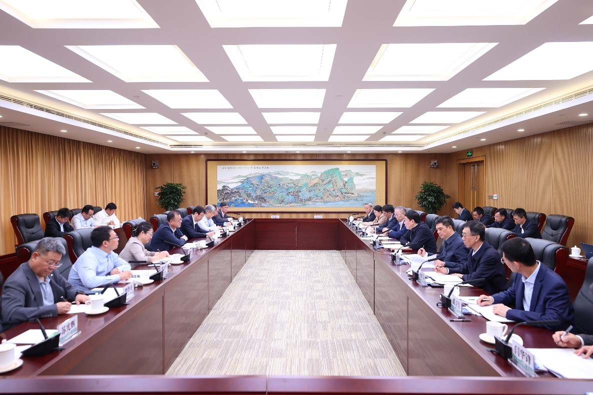 西安交通大學黨委書記盧建軍、校長張立群赴國家電網座談交流